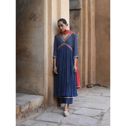 Label Kinjal Modi Navy Blue Kurta with Red Dupatta (Set of 3)