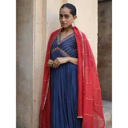 Label Kinjal Modi Fine Chanderi Kurta and Dupatta with Cupro Silk Pant-Navy Blue (Set of 3)