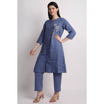 Linen Bloom Blue Floral Embroidered Kurta