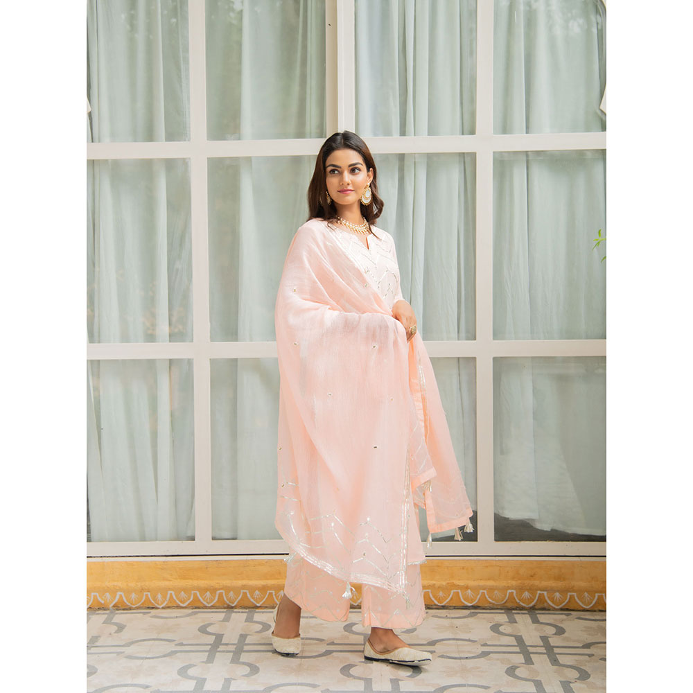 Maison Shefali Noor Amaltas Peach Gota Mirror Work Kurta (Set of 3)