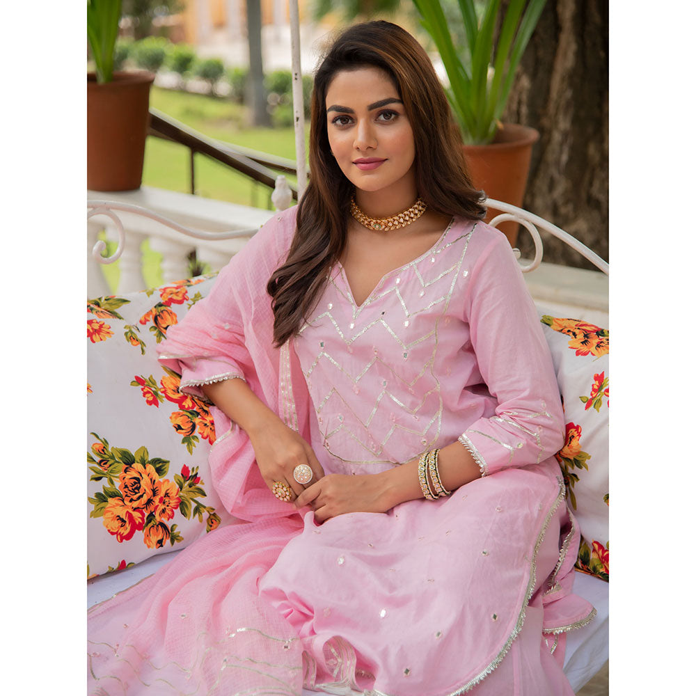 Maison Shefali Noor Gulabi Gota Work Kurta (Set of 3)