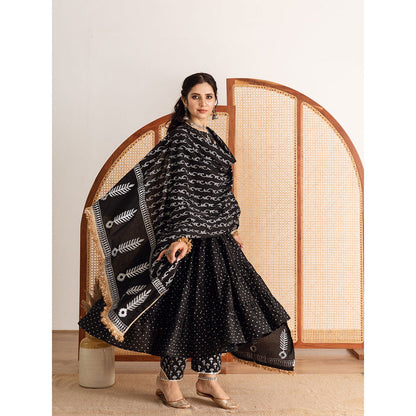 Maison Shefali Raat Rani Anarkali Pant And Dupatta (Set of 3)