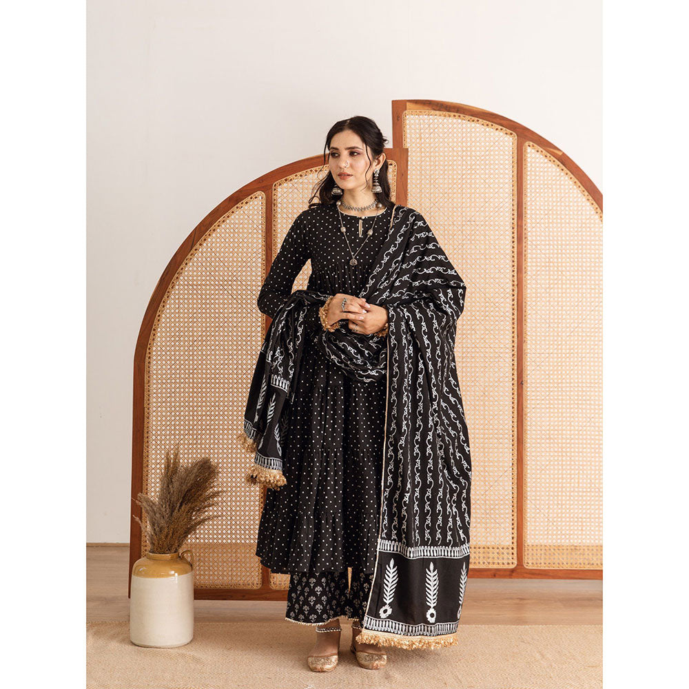 Maison Shefali Raat Rani Anarkali Pant And Dupatta (Set of 3)