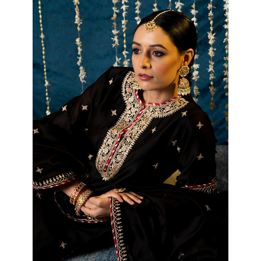 Maison Shefali Ragini Kurta (Set of 3)