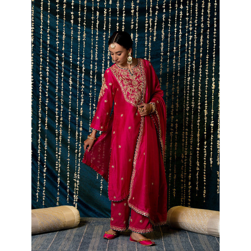 Maison Shefali Gulaab Kurta (Set of 3)