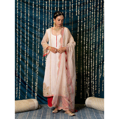 Maison Shefali Kanak Kurta (Set of 3)