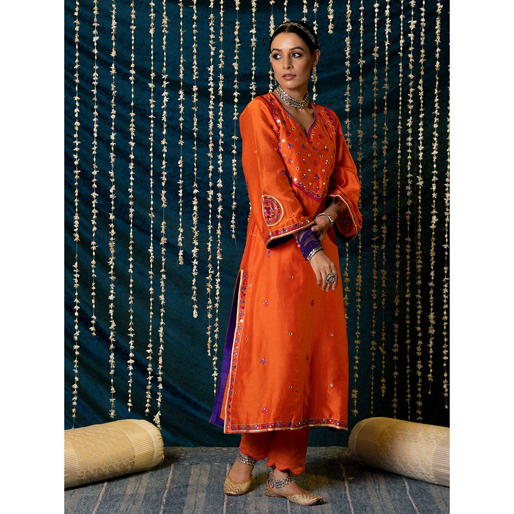 Maison Shefali Hunar Narangi Kurta (Set of 3)