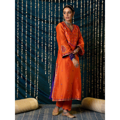 Maison Shefali Hunar Narangi Kurta (Set of 3)