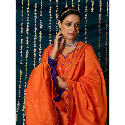 Maison Shefali Hunar Narangi Kurta (Set of 3)