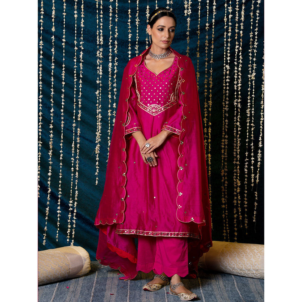 Maison Shefali Hunar Gulabi Kurta (Set of 3)