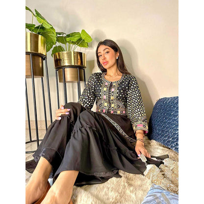 Maison Shefali Hunar Aks Sharara (Set of 2)