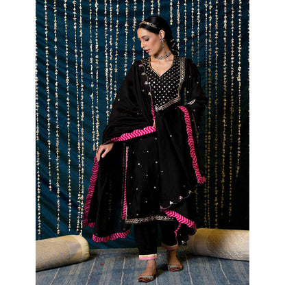 Maison Shefali Hunar Ragini Kurta (Set of 3)