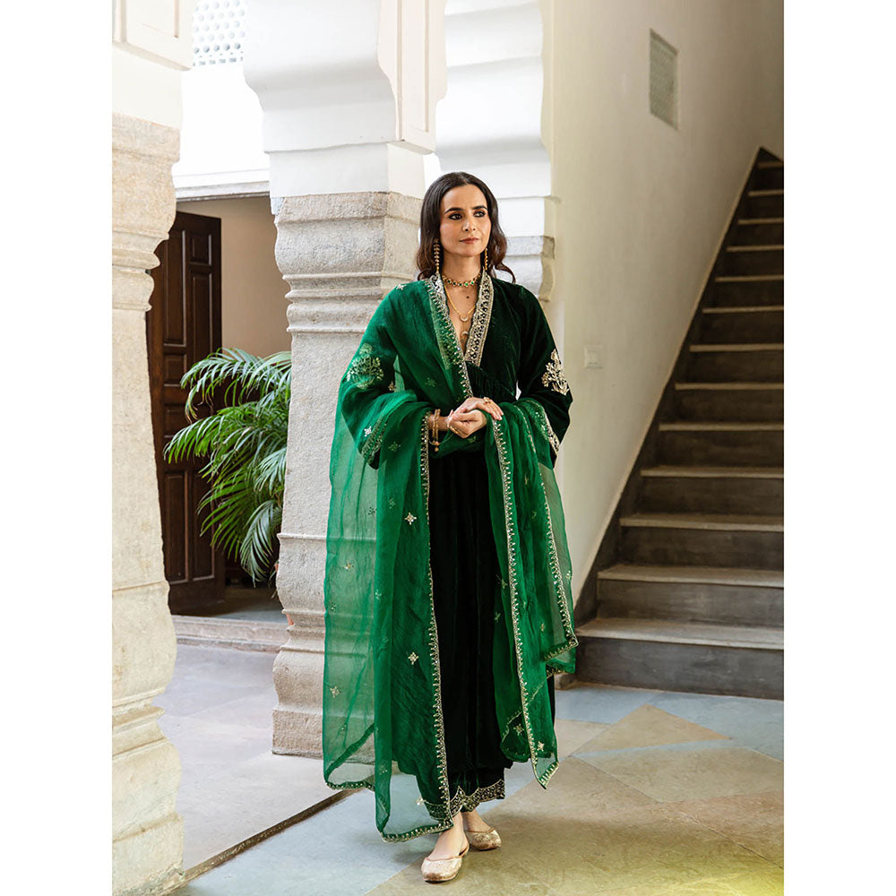 Maison Shefali Khizaan Panna - Velvet Embroidered Kurta & Pant with Dupatta (Set of 3)