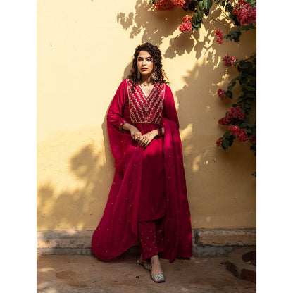 Maison Shefali Roya Gulabi - Velvet Embroidered Kurta & Pant with Dupatta (Set of 3)