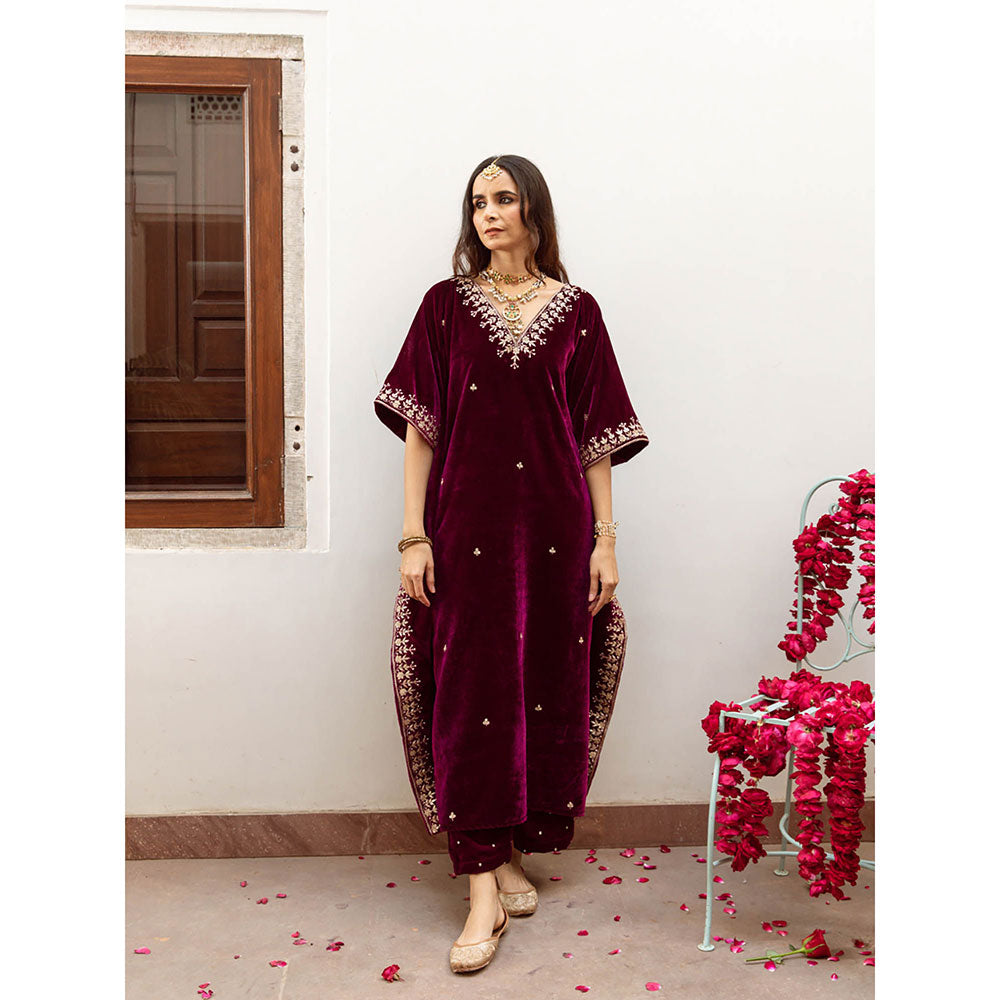Maison Shefali Ibtida - Velvet Embroidered Kaftan & Pant (Set of 2)