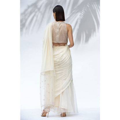 MANDIRA WIRK Ivory Pre Pleated Saree Belt With Blouse (Set Of 3)
