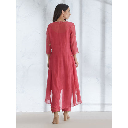 Mandira Wirk Kurta With Zardozi Neck Detail And Pants & Embroidered Dupatta (Set of 3)