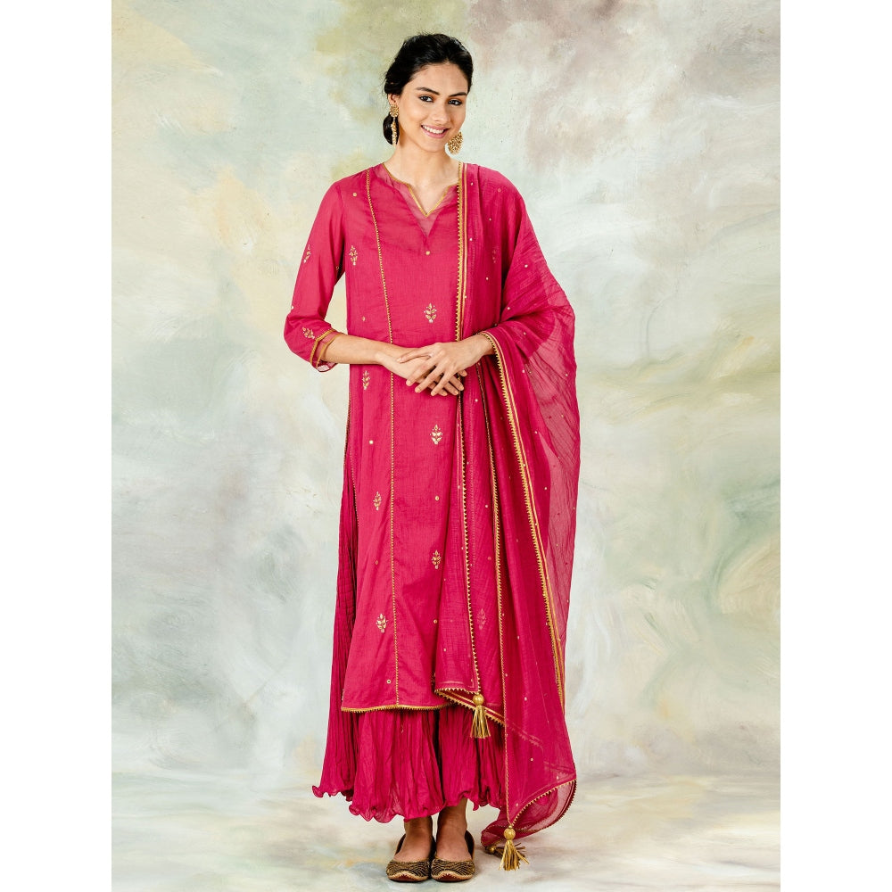 Mandira Wirk Fuchsia Hand Embroidered Kurta With Dress And Dupatta (Set of 3)