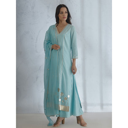 Mandira Wirk Scalloped Kurta With Light Blue Sharara And Dupatta (Set of 3)