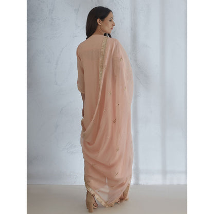 Mandira Wirk Peach kurta With Pin Tuck Detailing & Peach Lurex Pants And Dupatta (Set of 3)