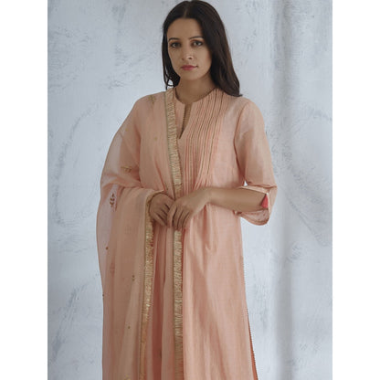 Mandira Wirk Peach kurta With Pin Tuck Detailing & Peach Lurex Pants And Dupatta (Set of 3)