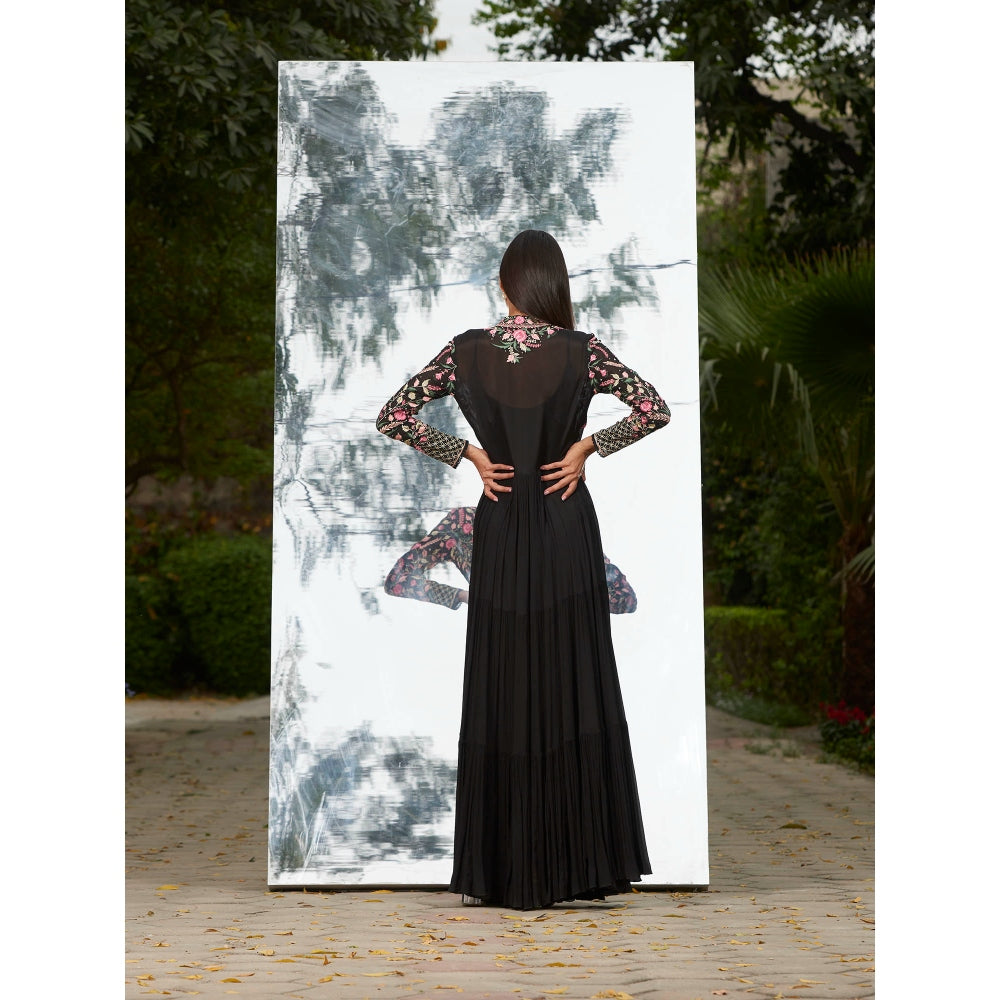 Mandira Wirk Embroidered Tier Dress