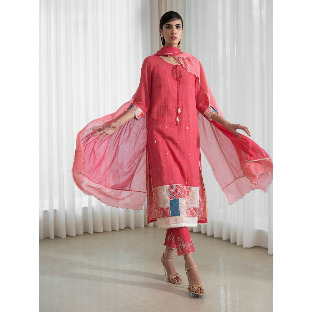 Mandira Wirk Pink Kurta (Set of 3)