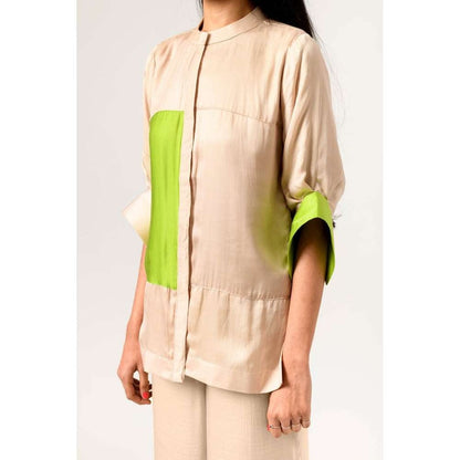 NEORA BY NEHAL CHOPRA Ecru & Green Blocked Co Ord (Set of 2)