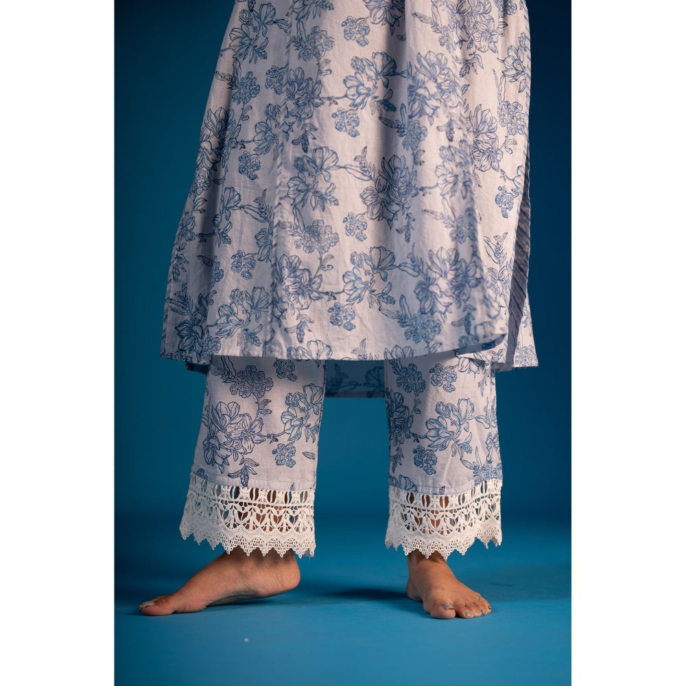 PANTS AND PAJAMAS White Mehara Sequined Kota Dupatta