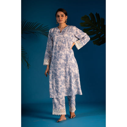 PANTS AND PAJAMAS White Mehara Sequined Kota Dupatta