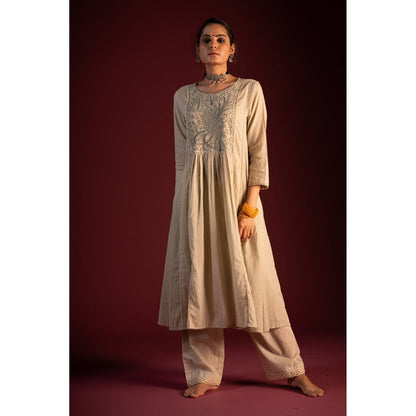 PANTS AND PAJAMAS Sage Green Prithvi Foil Print Dupatta