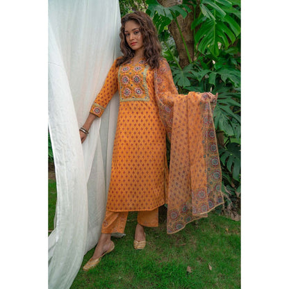 PANTS AND PAJAMAS Mustard Block Printed Straight Bottom