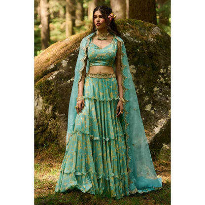 Paulmi & Harsh Tea Pot Bagh Print Lehenga (Set of 4)