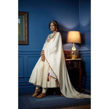 PRATIBHA SULTANIA White Yoke Anarkali Suit Dupatta & Lycra Churidar (Set of 3)