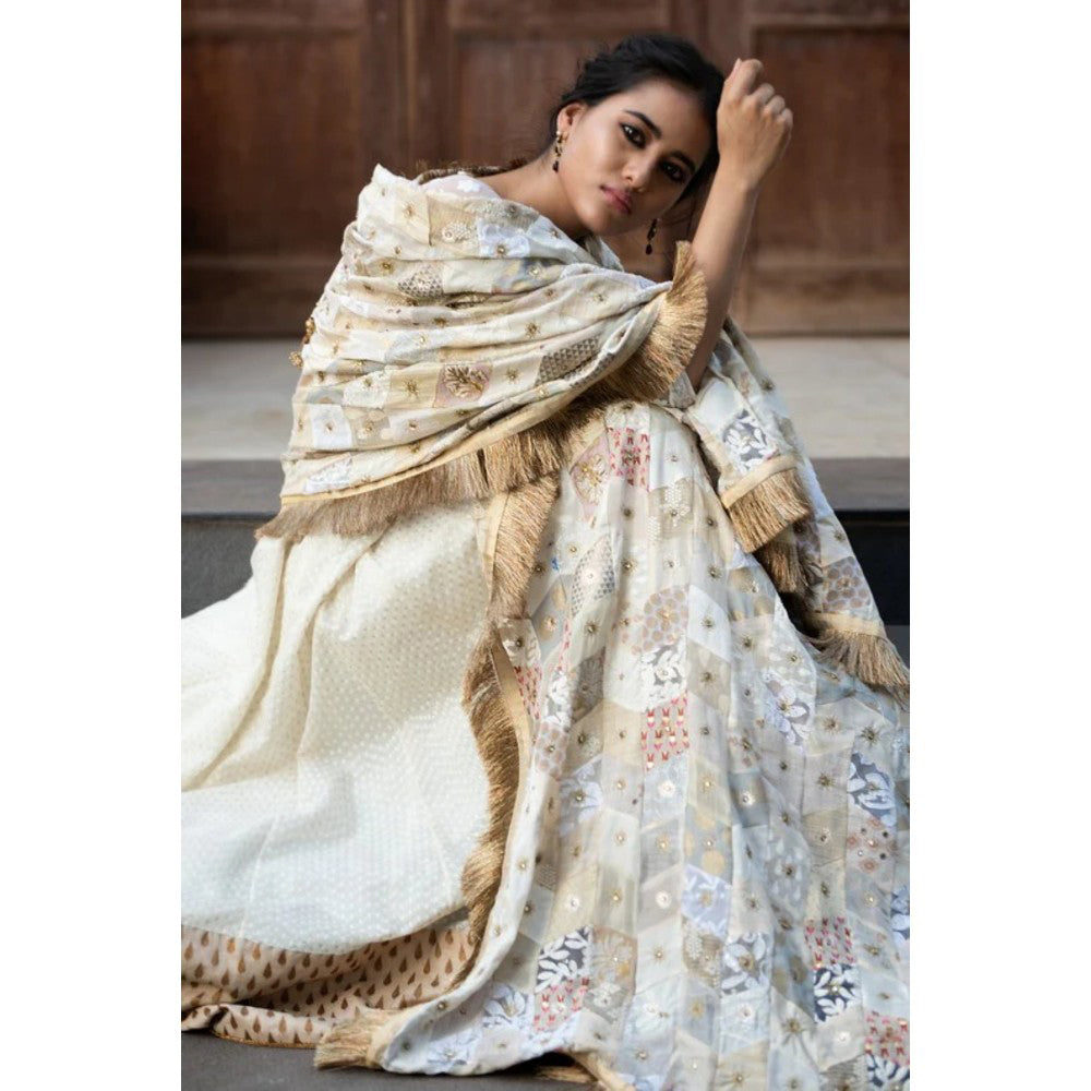 PRIYANKA RAAJIV Mogra Heritage Ivory Dupatta