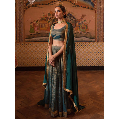 PRIYANKA RAAJIV Pramsu Teal Chanderi Lehenga (Set of 3)