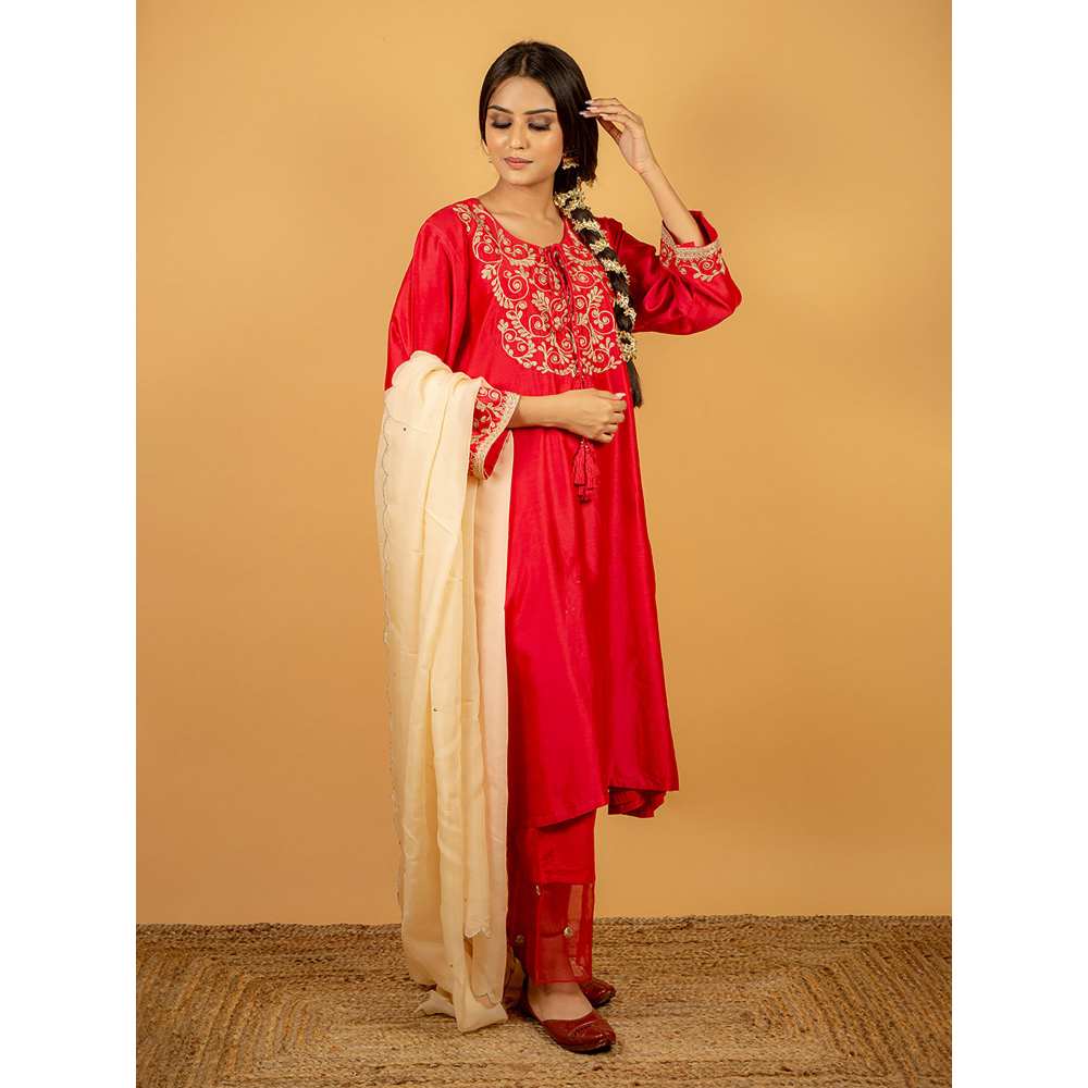 Priya Chaudhary Beige Scalloped Tissue Organza Dupatta