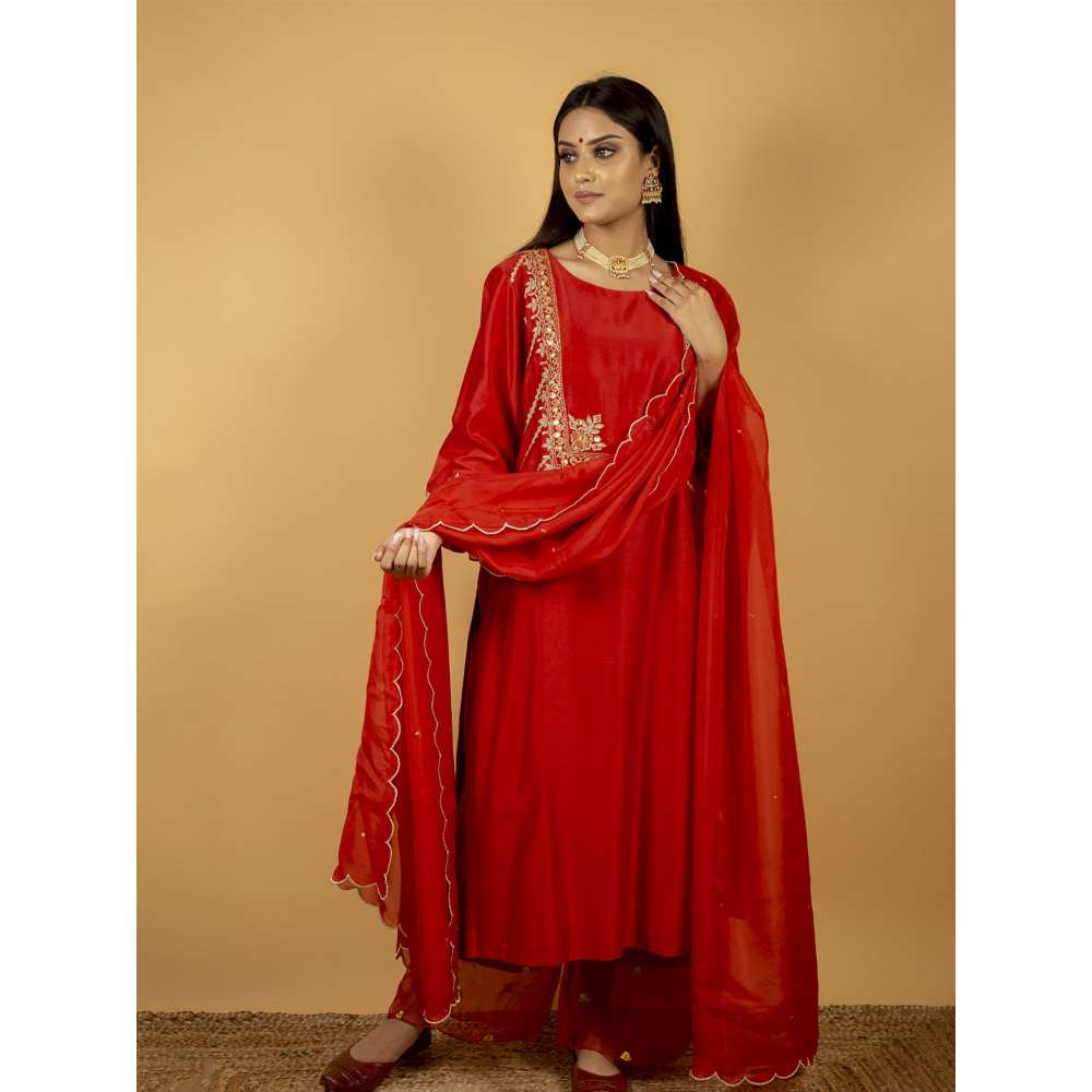 Priya Chaudhary Red Scalloped Tissue Organza Dupatta
