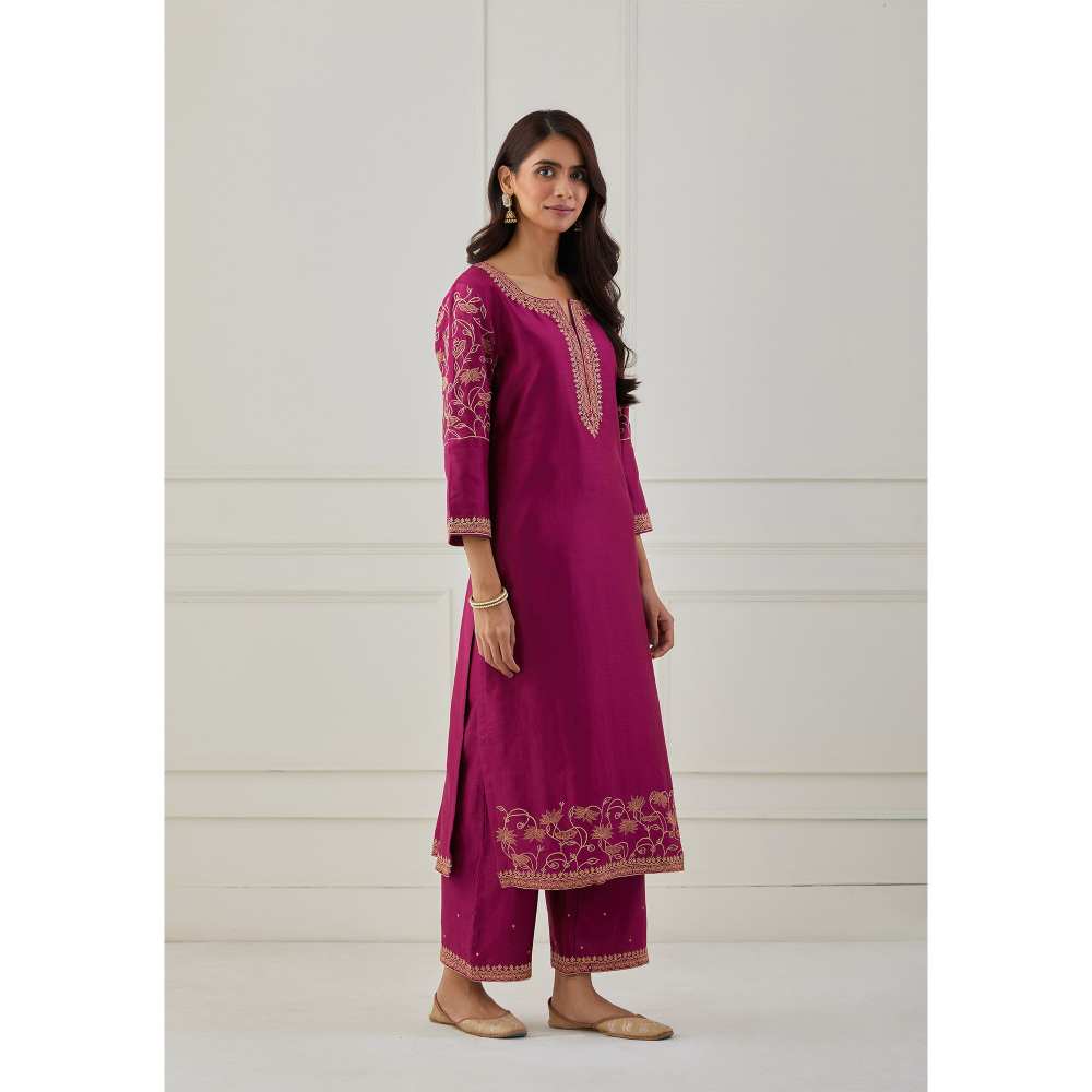Priya Chaudhary Magenta Embroidered Chanderi Silk Pants