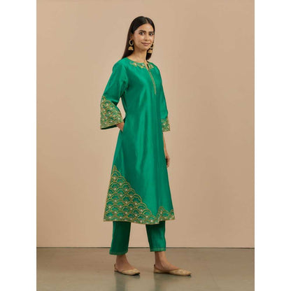 Priya Chaudhary Green Organza Dupatta