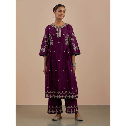 Priya Chaudhary Green Embroidered Chanderi Dupatta