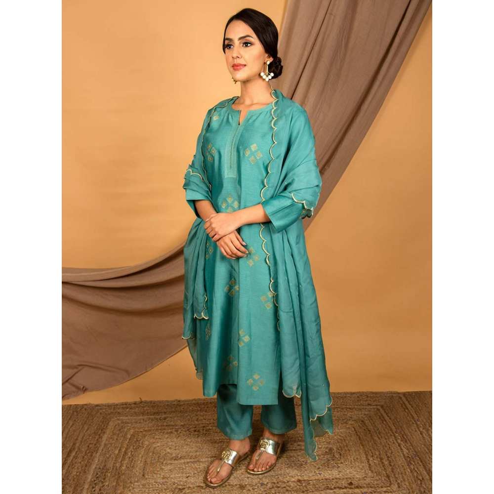 Priya Chaudhary Teal Blue Embroidered Chanderi Silk Kurta