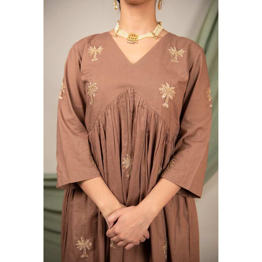 Priya Chaudhary Brown Embroidered Kurta and Pant (Set of 2)