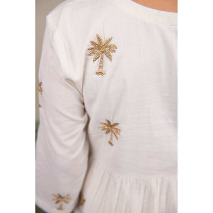 Priya Chaudhary Off White Embroidered Kurta and Pant (Set of 2)