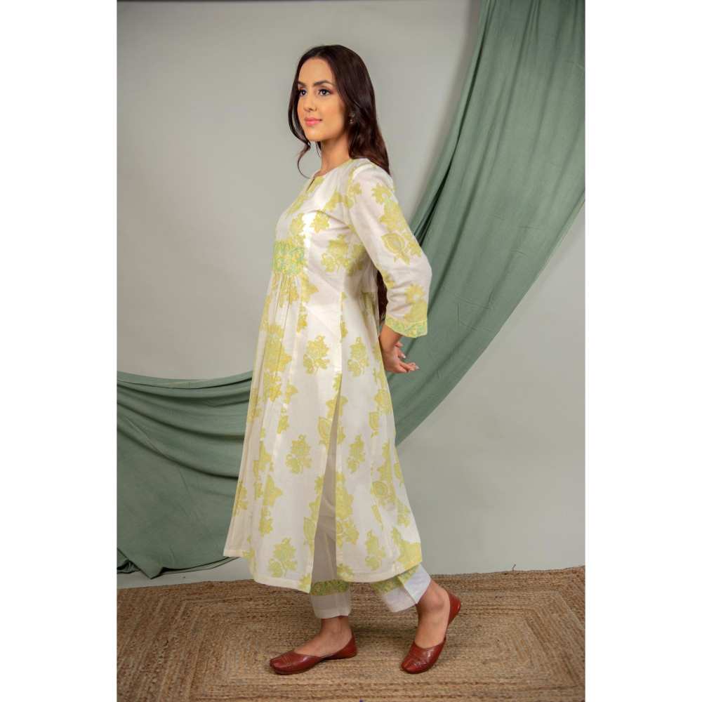 Priya Chaudhary Green Kurtas (Set of 3)