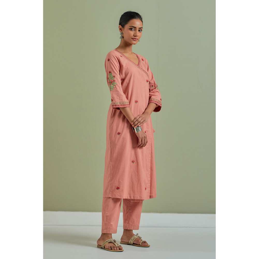 Priya Chaudhary Cotton Embroidered Peach Kurta