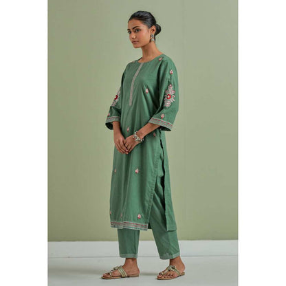 Priya Chaudhary Cotton Embroidered Green Kurta with Pant (Set of 2)