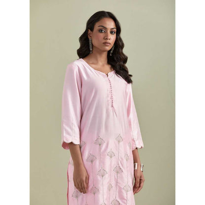 Priya Chaudhary Chanderi Embroidered Pink Kurta with Pant and Dupatta (Set of 3)