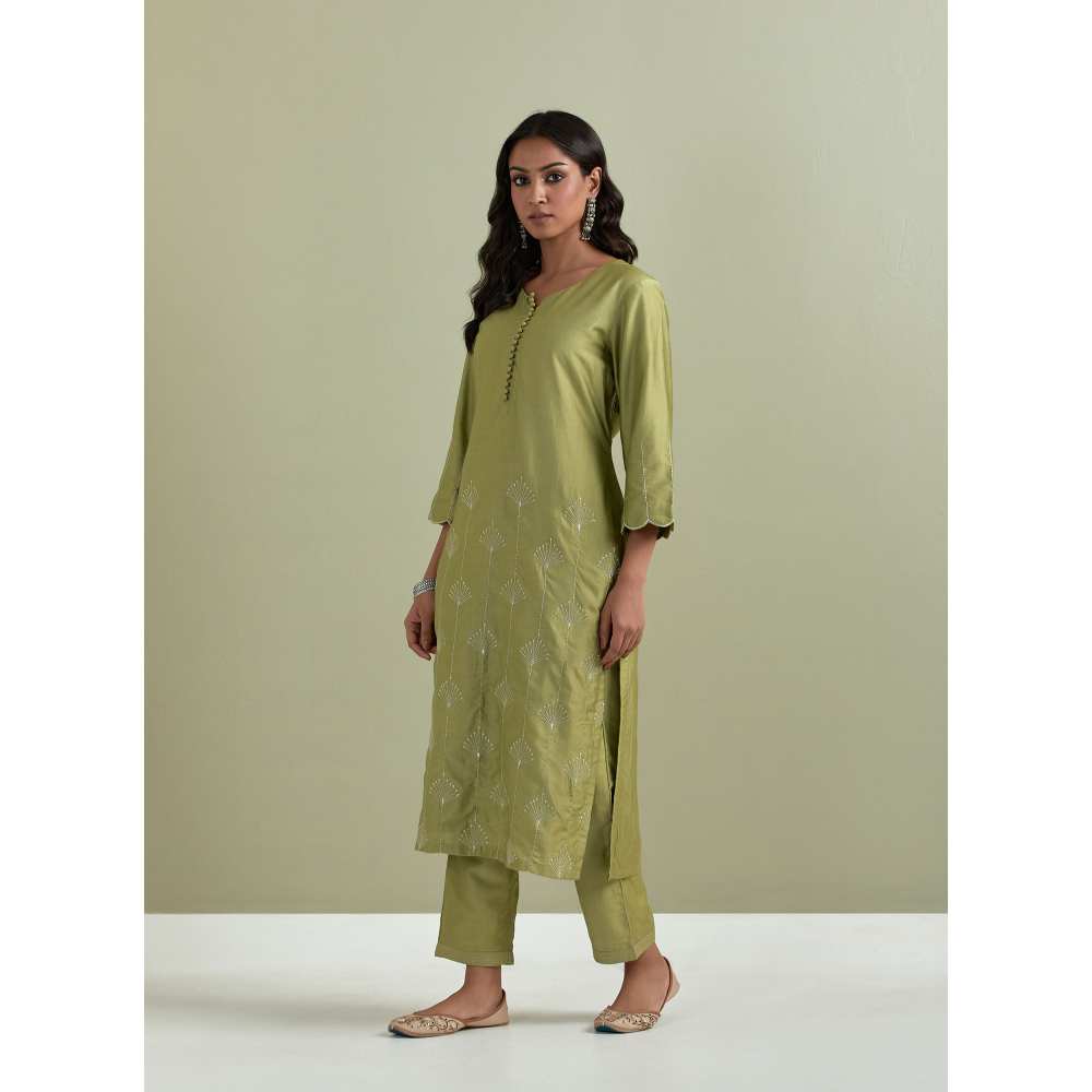 Priya Chaudhary Chanderi Embroidered Green Kurta with Pant and Dupatta (Set of 3)
