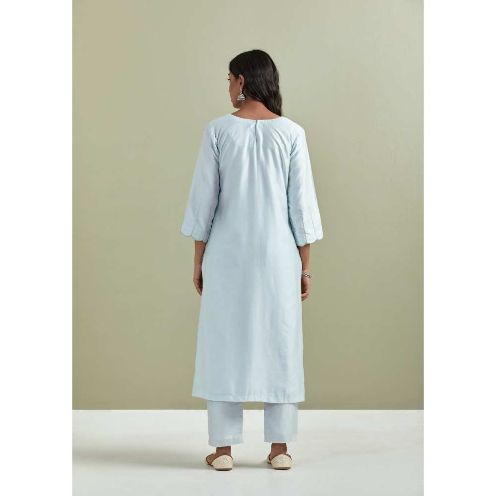 Priya Chaudhary Chanderi Embroidered Powder Blue Kurta with Pant and Dupatta (Set of 3)